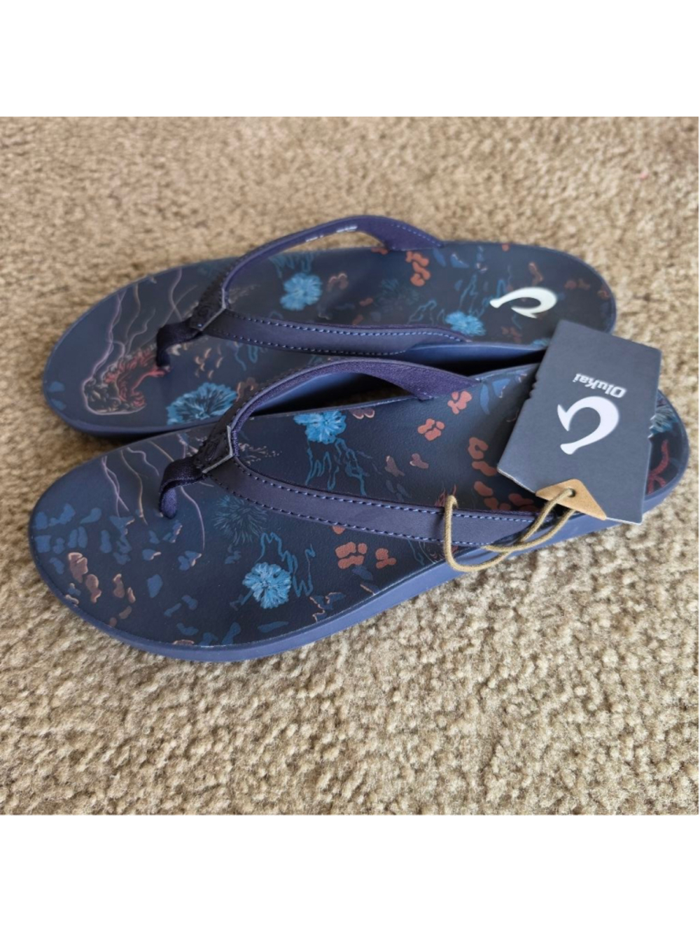 OluKai Pauwe Navy Floral Jellyfish Print Flip Flop Sandals - Picture 2 of 6